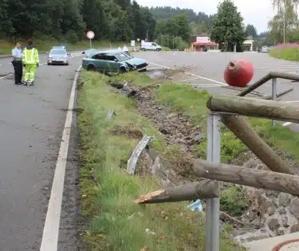 pol-oe-olpe-spektakulaerer-verkehrsunfall-an-der-talbruecke-sondern