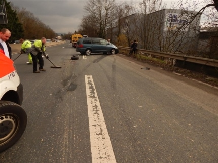 pol-pdko-nachtragspressemeldung-sofortmeldung-zu-vu-b-42-auffahrt-bendorf