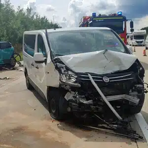 Schwerer Verkehrsunfall A4 Gera zwischen Rüdersdorf und Gera-Langenberg